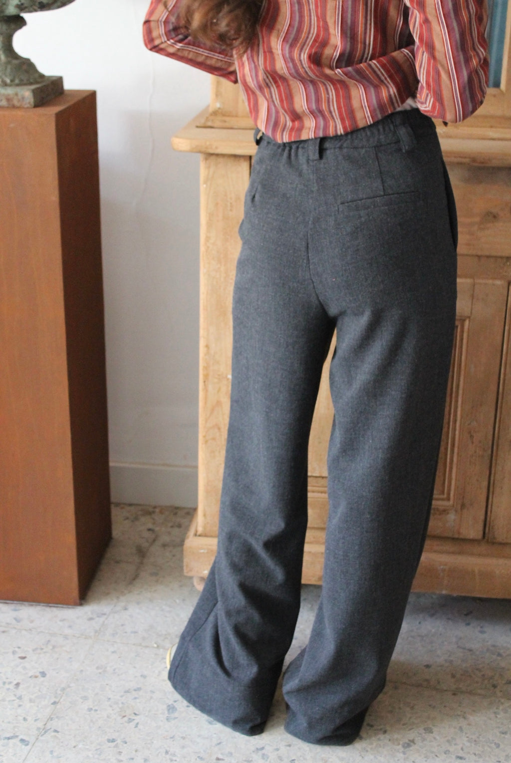 PANTALON LANA RECTO GRIS