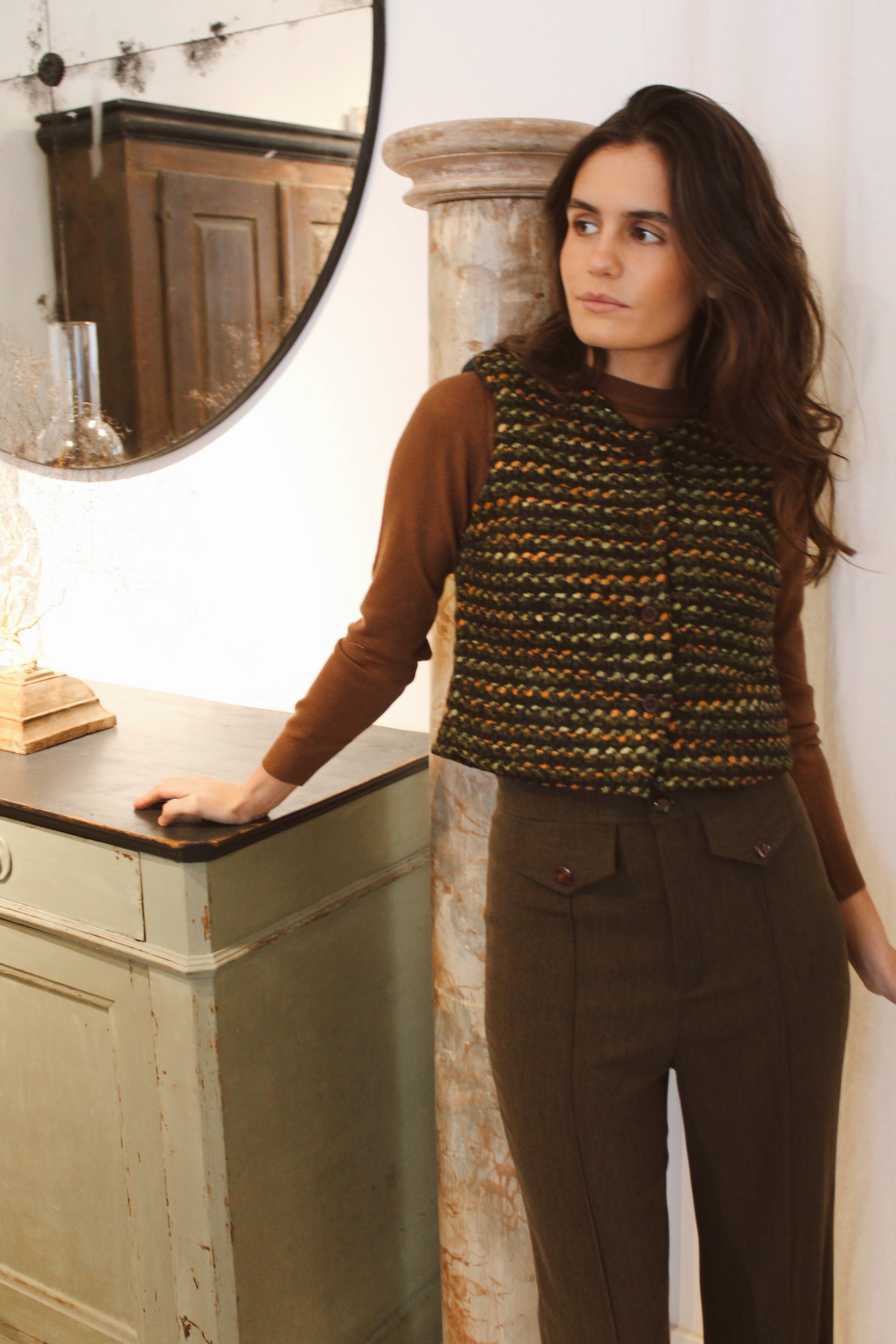 CHALECO TWEED BOUCLÉ OLIVA