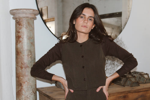 CHALECO ESTRUCTURADO VERDE MUSGO